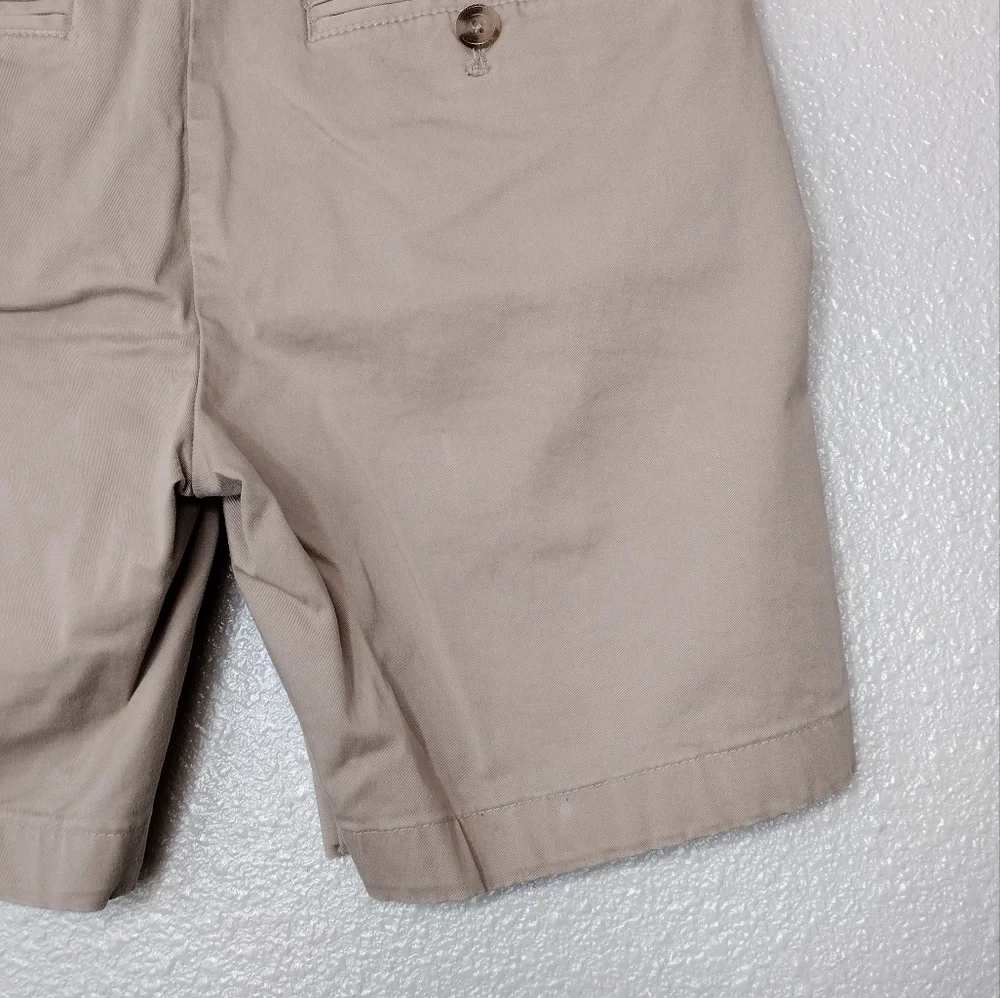 Vineyard Vines Boy's Preppy Casual Neutral Tan Outdoors Flat Front Short Size 16